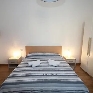 https://golden-beach-home-holiday.sicilyhotelsitaly.net